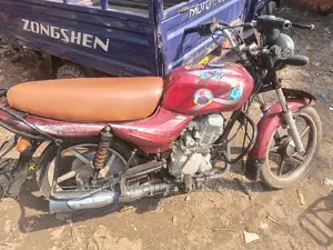 Bajaj CT 110X 2022 Red