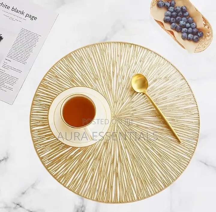 6 Pieces Golden Table Mat