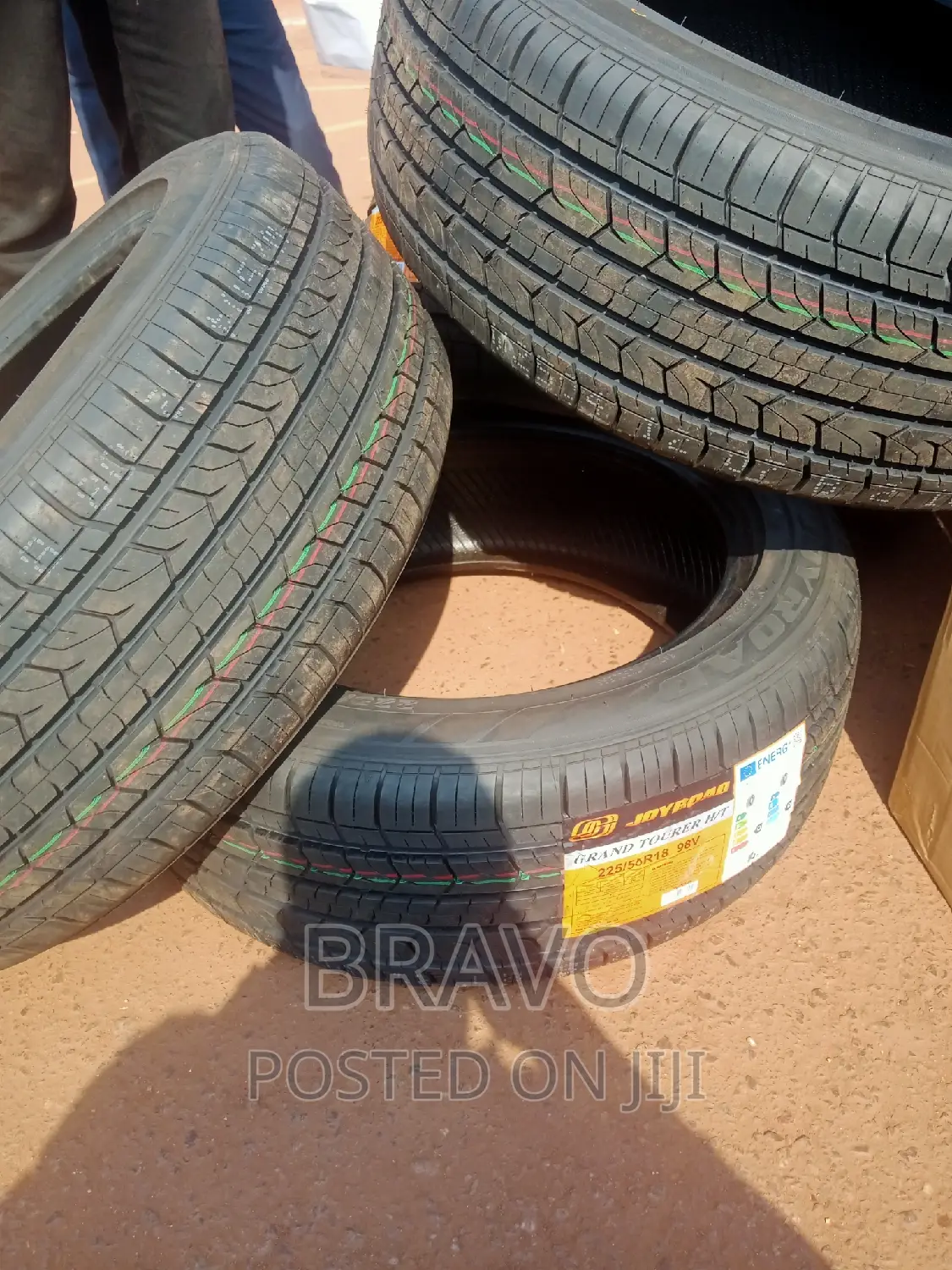 225/55r18 Tyres H/T (98V).