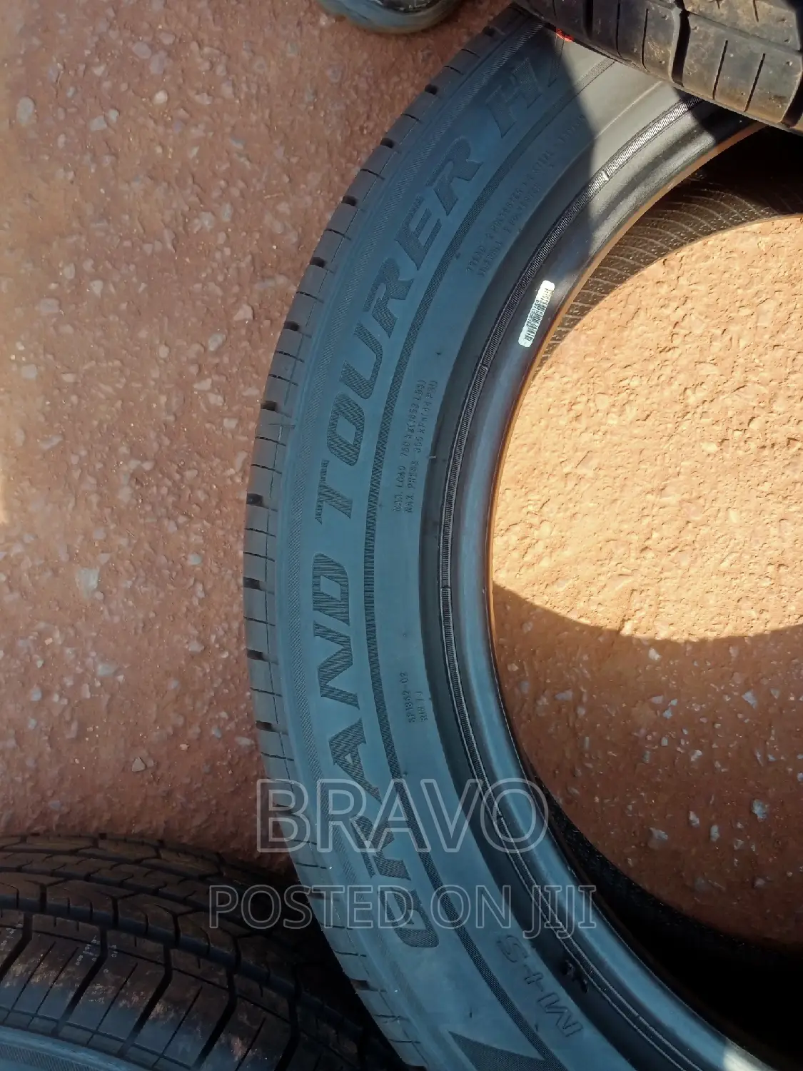 225/55r18 Tyres H/T (98V).