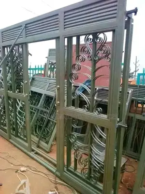 Sliding Doorf