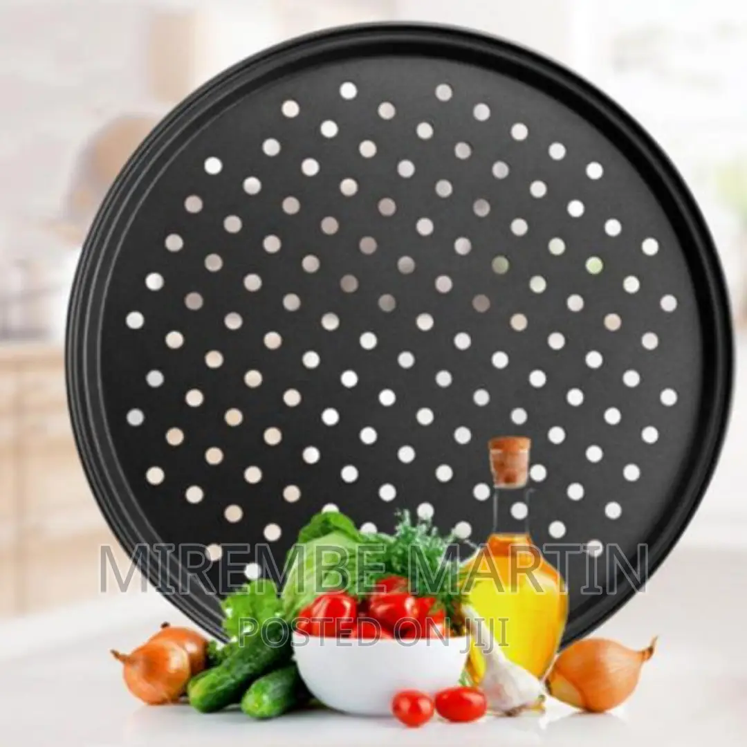 30cm Vented Pizza Pan With Holes Baking Tray