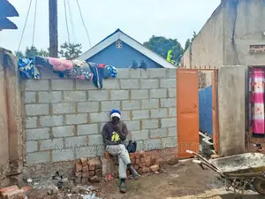 2bdrm House in Kawempe Kawanda, Division A for sale