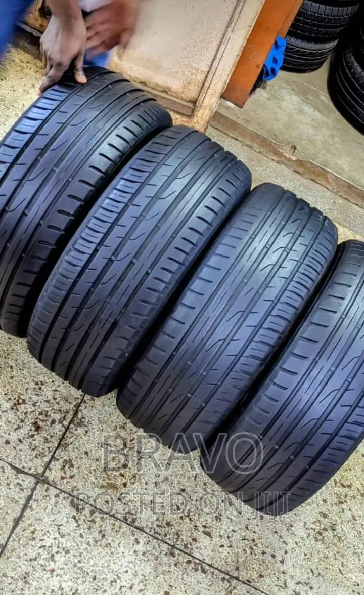 225/65r17 Original Toyo From Japan