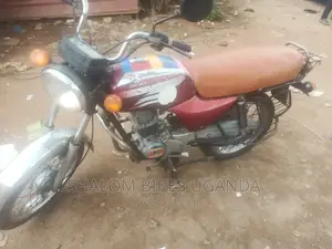 Bajaj Boxer 2013 Red