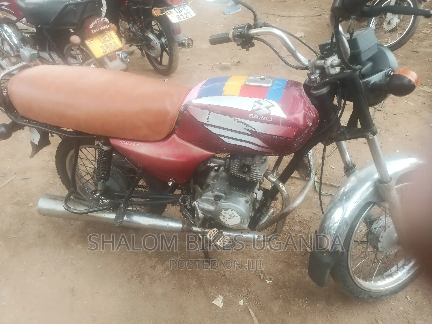 Bajaj Boxer 2013 Red