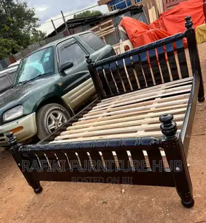 German Bed / 5by6 Bed / Wooden Bed / Good / Best Furniture