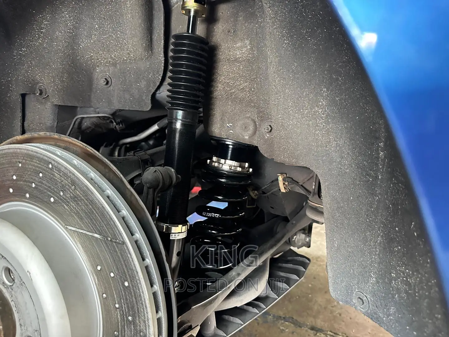 Shock Absorber. Toyota Corolla Rear in Central Division Vehicle Parts