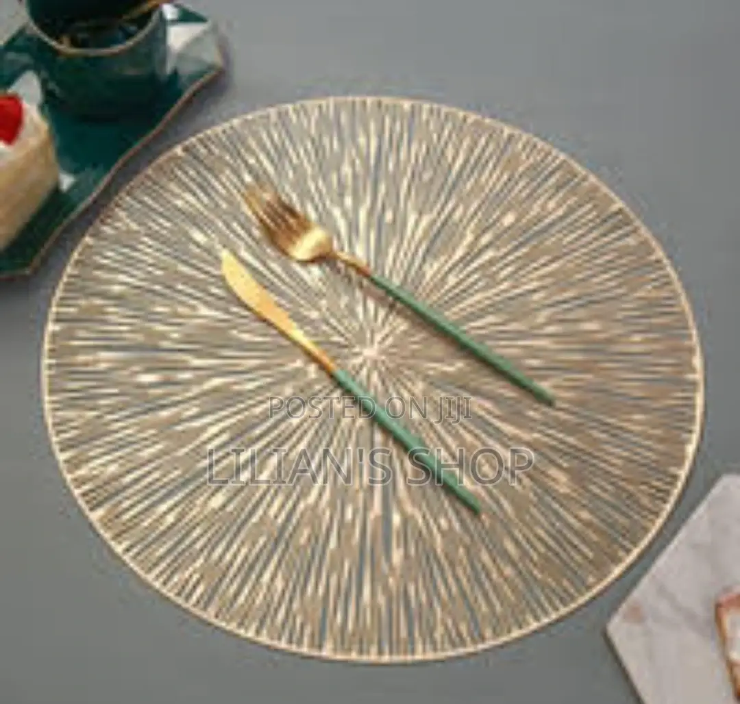 6pcs Round Golden Table Mat