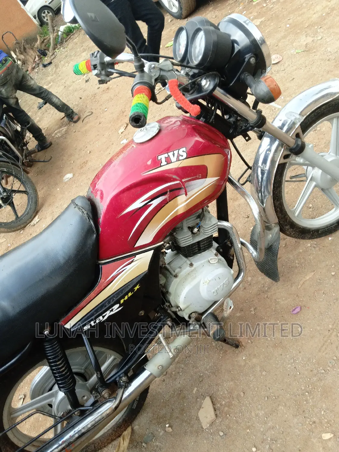 Bajaj Boxer 100 2023 Red