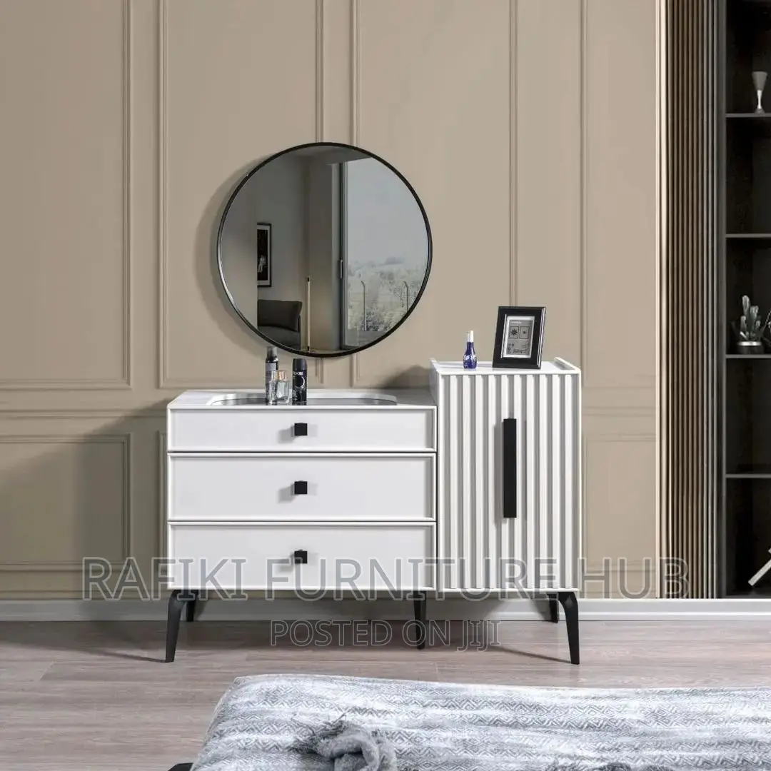 Dressing Table 4drawers