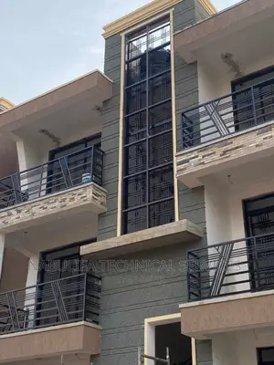 Aluminium and Glass Curtain Wall Installation