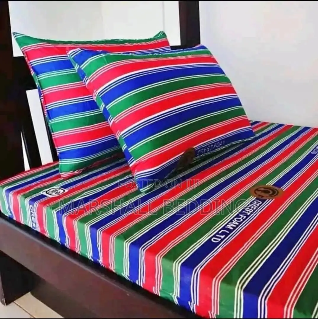 5by6ft Crestform Mattress With 2 Pillows