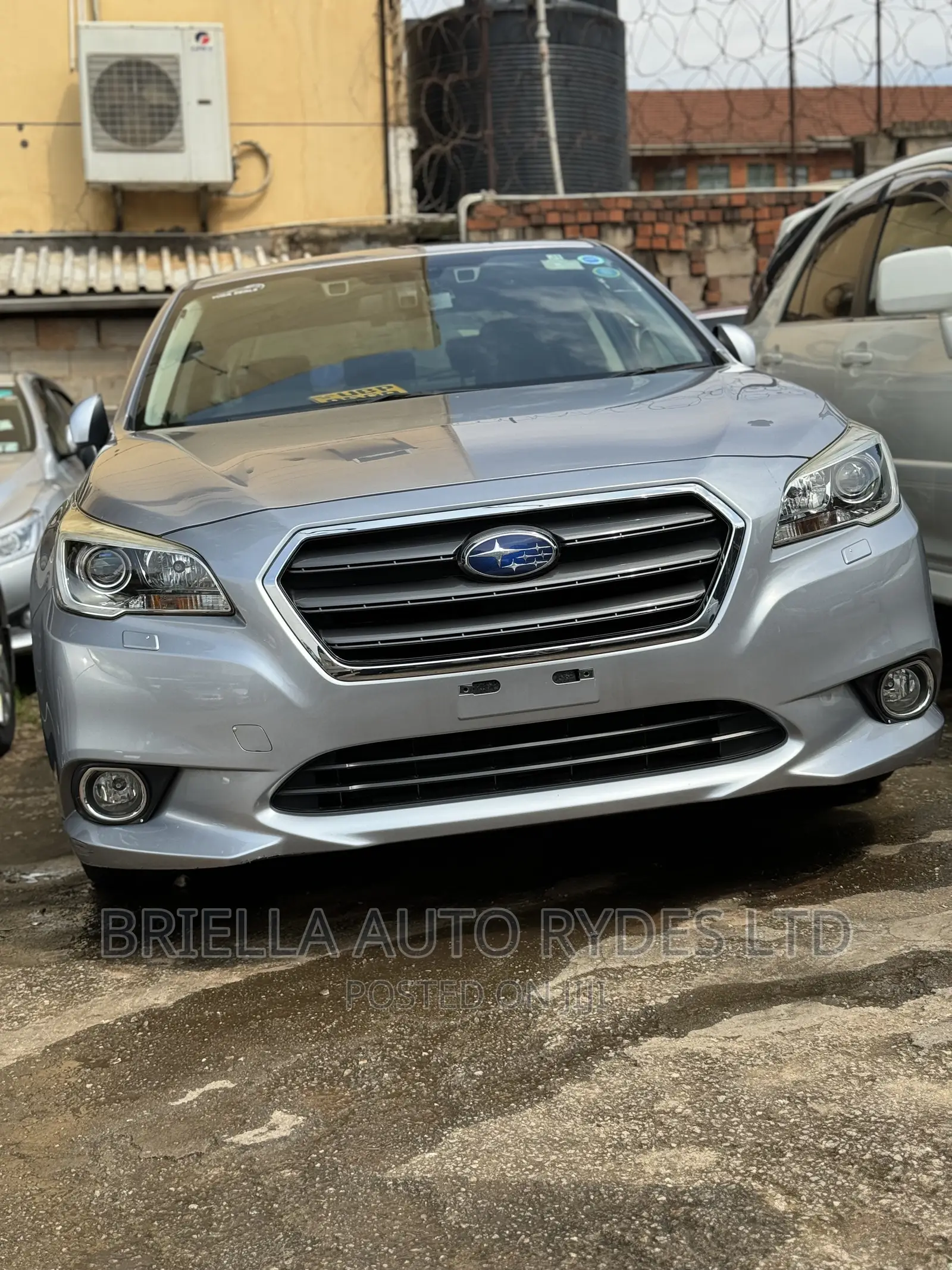 Subaru Legacy 2015 Silver
