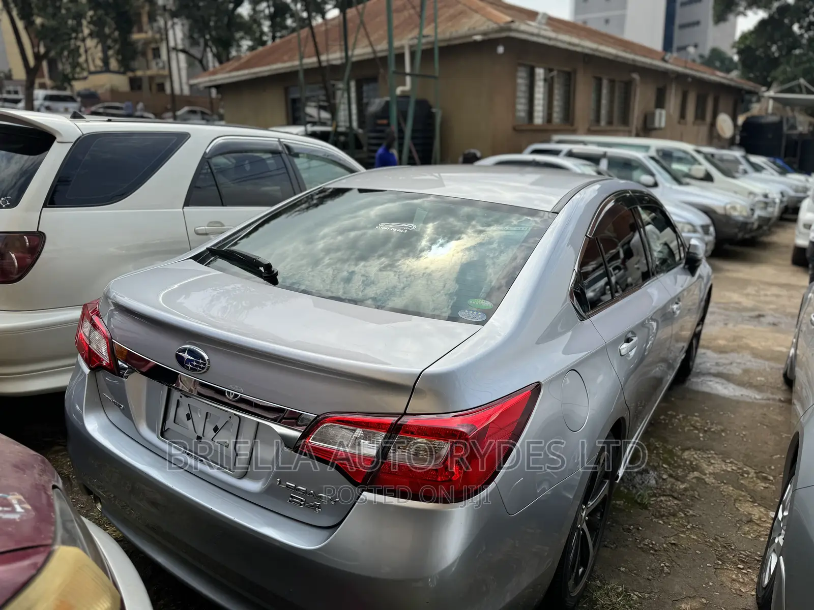 Subaru Legacy 2015 Silver