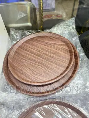Laminated Circular Wood Tray Set 2pcs