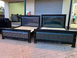 Leather Bed / 5by6 Bed / Wooden Bed/ Furniture/ Luxury Bed