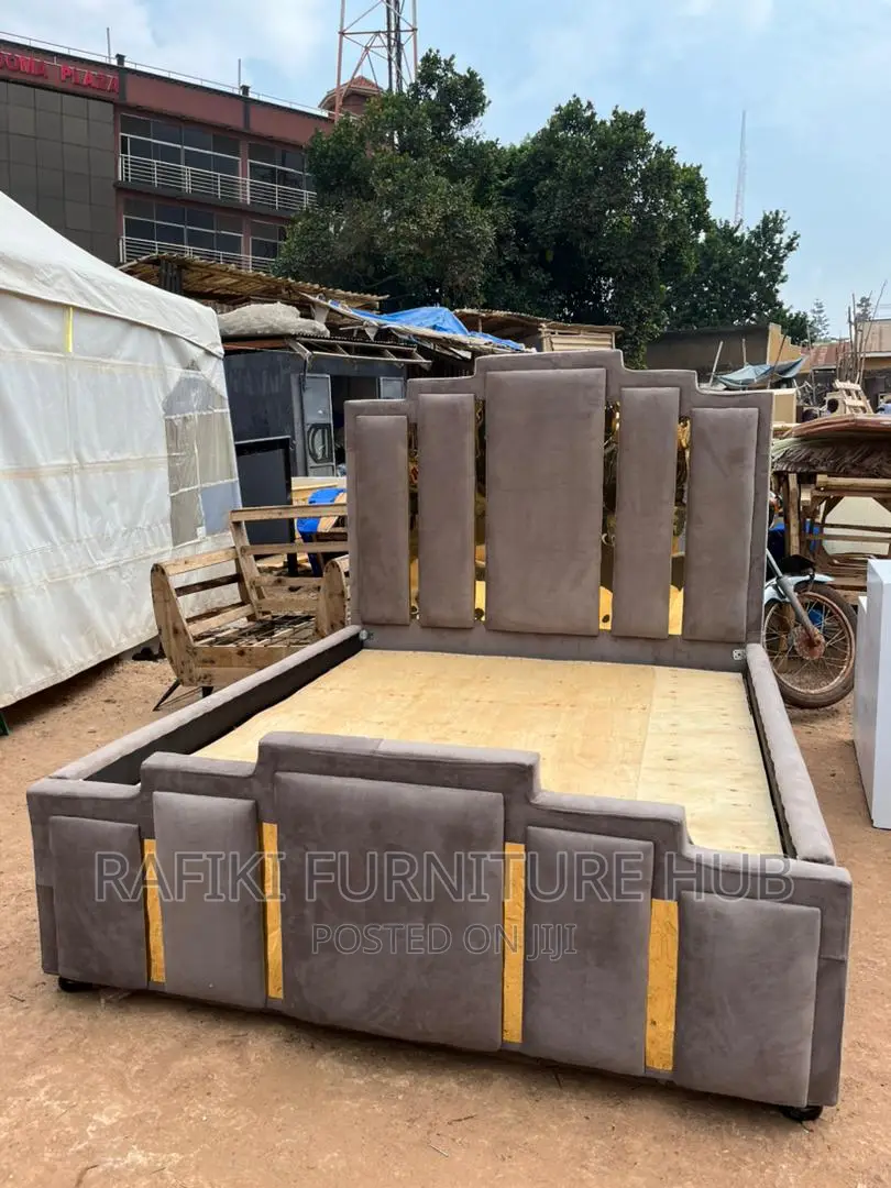Fabric Royal Bed in 5x6