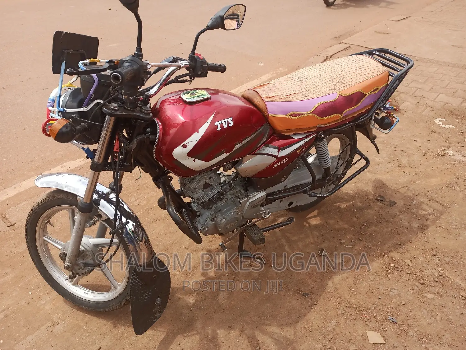 TVS HLX 125 2020 Red