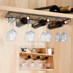 3 Bottle Wall Mounted Wine Bottle Glass Rack