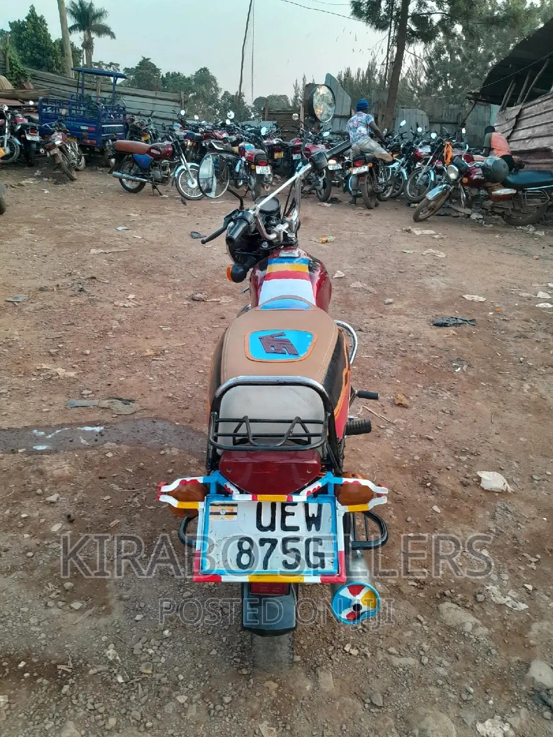 Bajaj Boxer 100 2019 Red