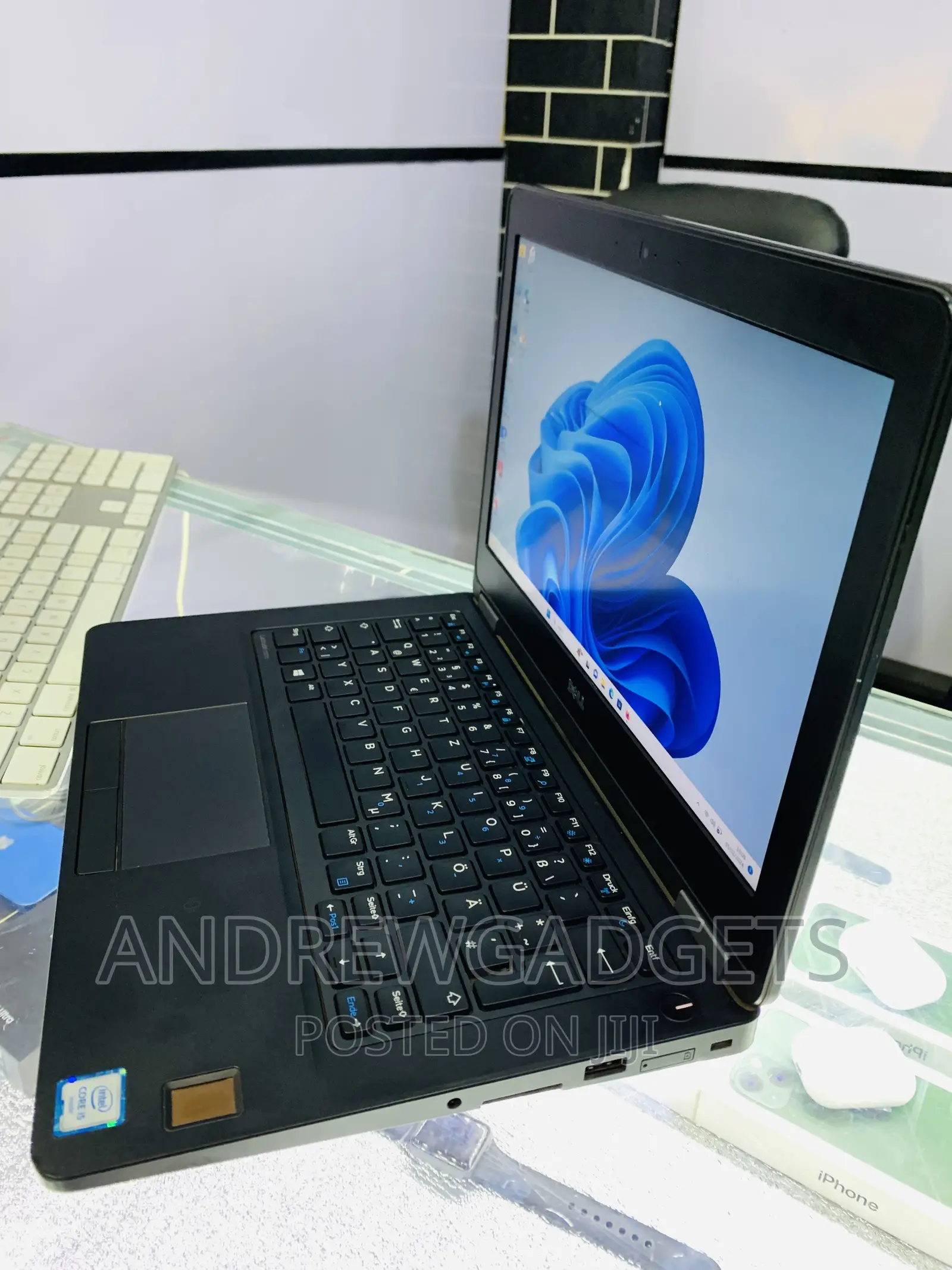 Laptop Dell Latitude E5300 8GB Intel Core I5 SSD 256GB