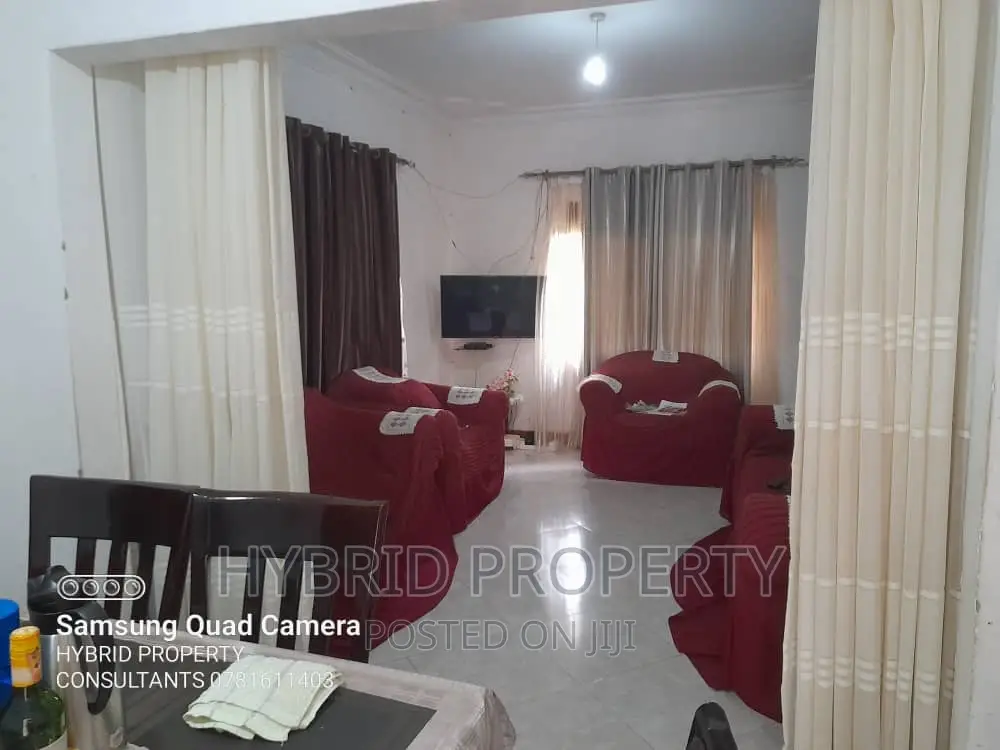 4bdrm House in Namusera~Wakiso for sale