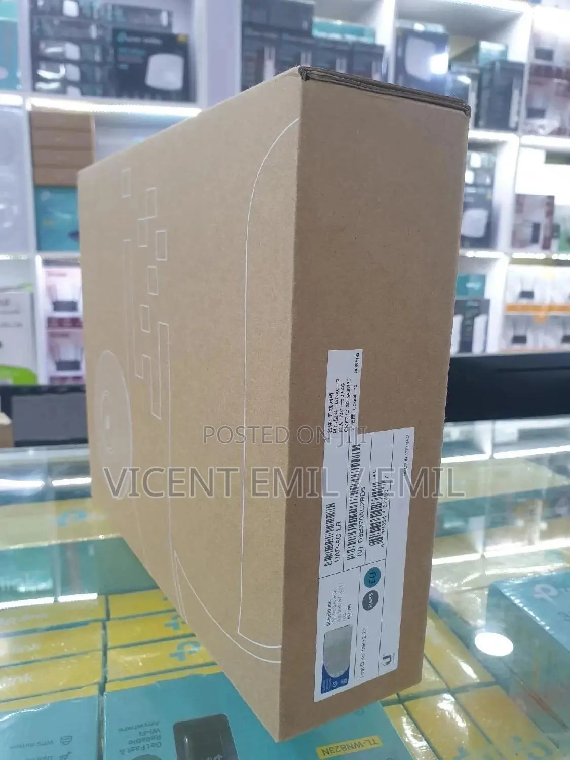 Unifi UAP-AC LR Dual-Radio Long Range Accesspoint UAP-AC-LR