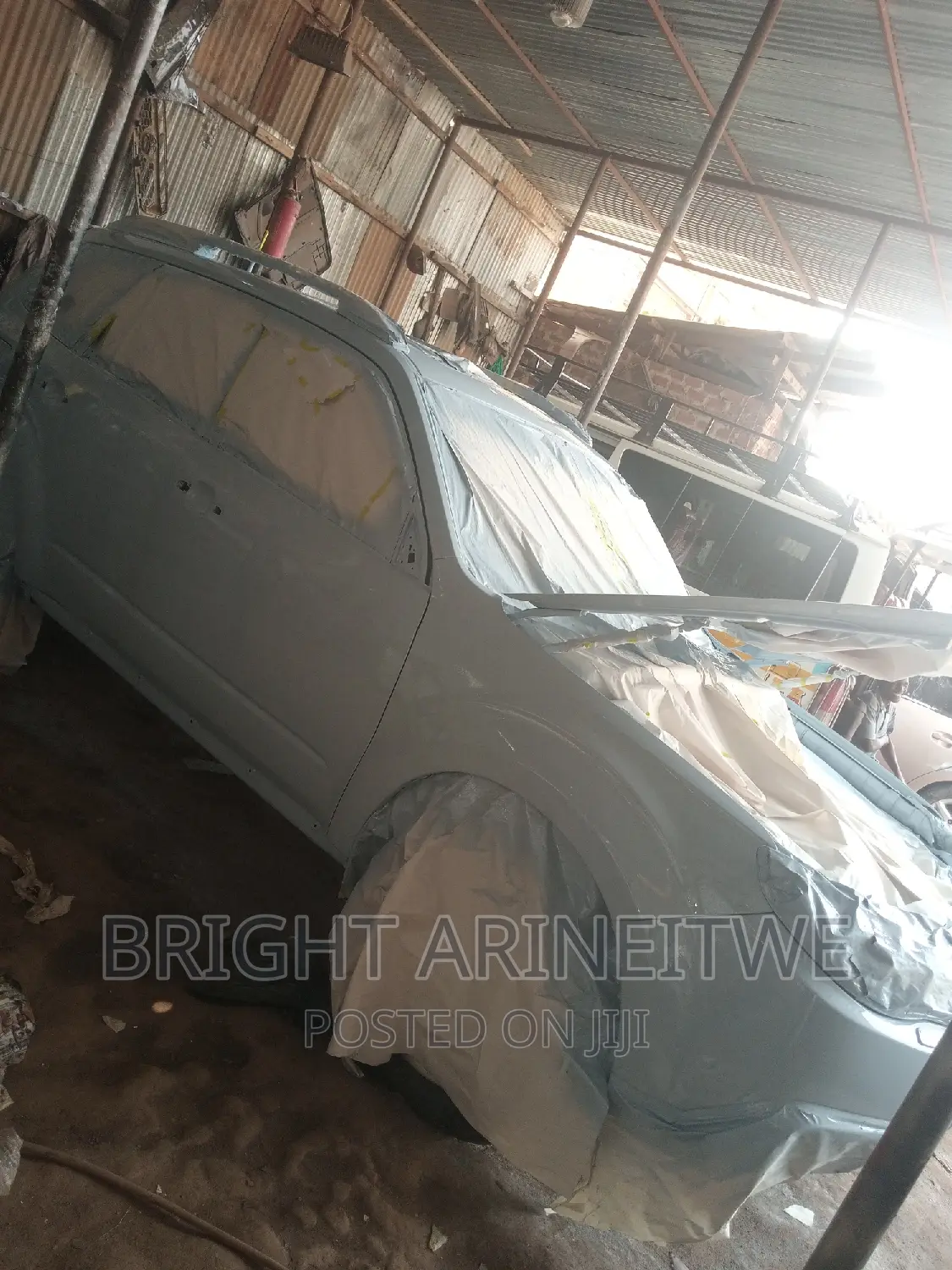 Pannnel Bitting and Full Body Car Spraying