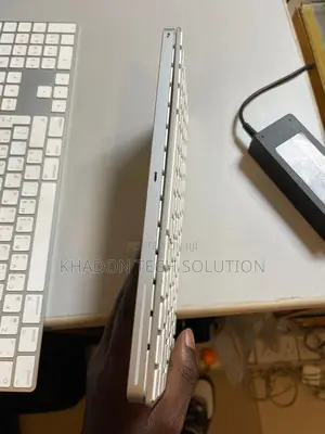 Apple Magic Keyboard 2