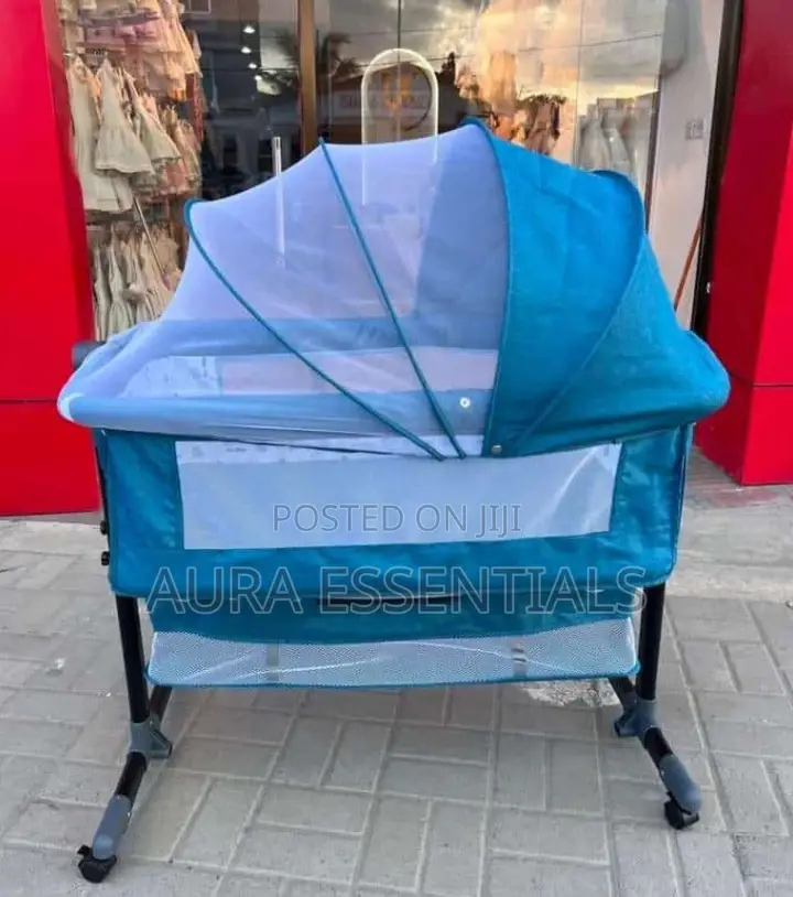 Baby Cosleeper / Next to Me Baby Crib