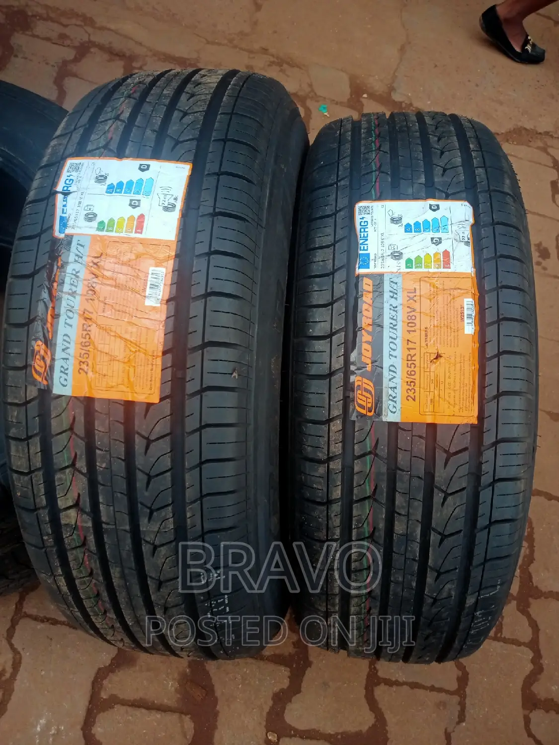235/65r17 Adventure for Harrier