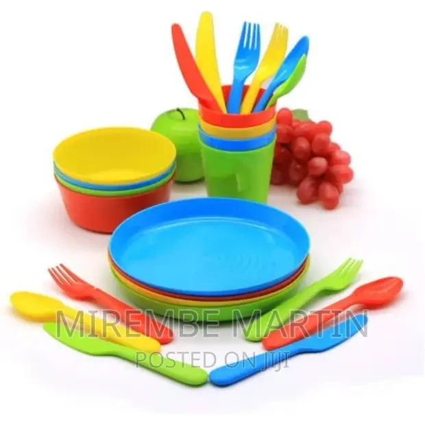 plastic 24 pc dinner set 24-Piece Kids Plastic Plates,Cups Dinner Set – in Central Division
