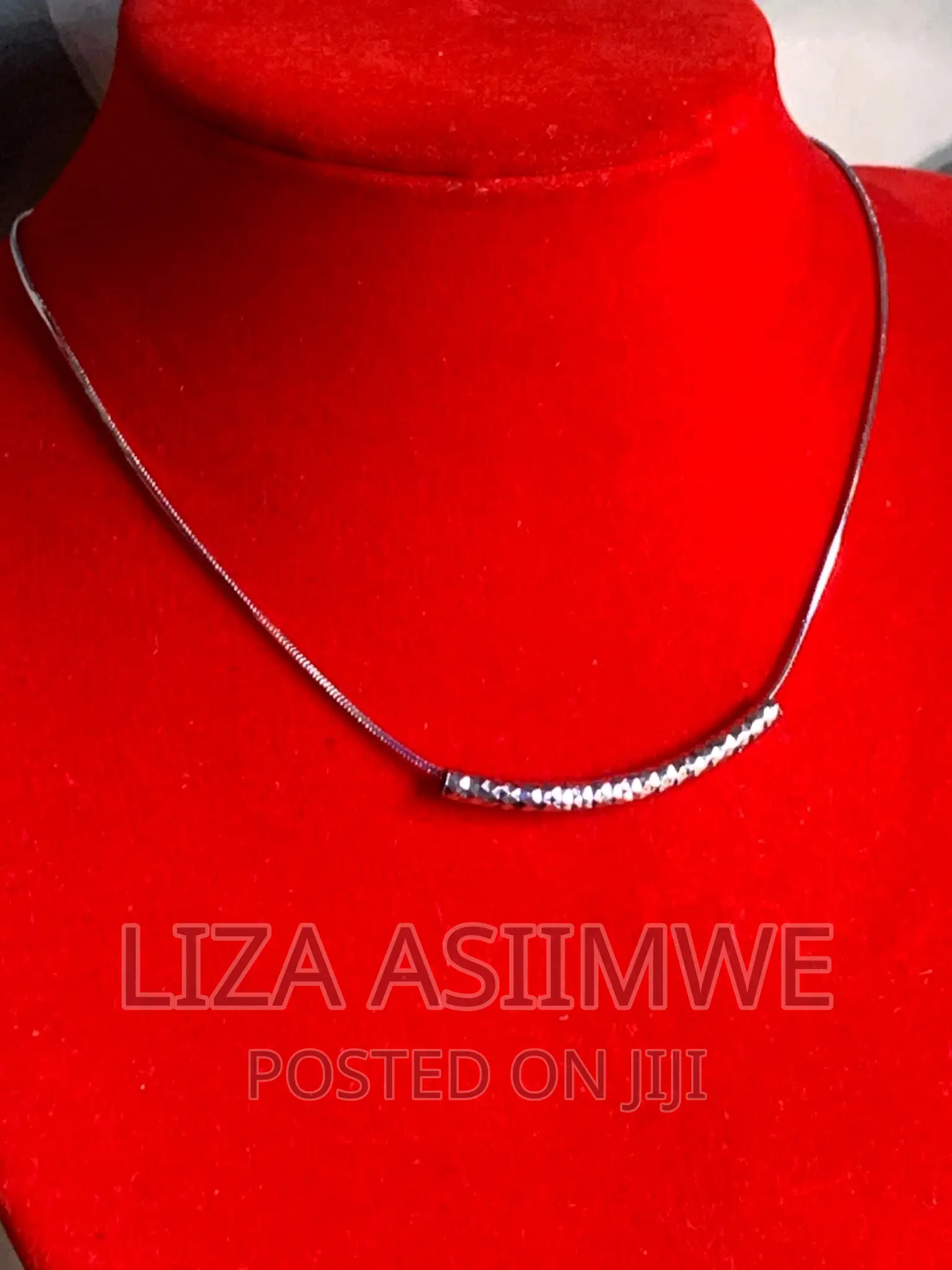 Simple Lady’S Necklaces