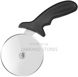 Hard Pizza Cutter