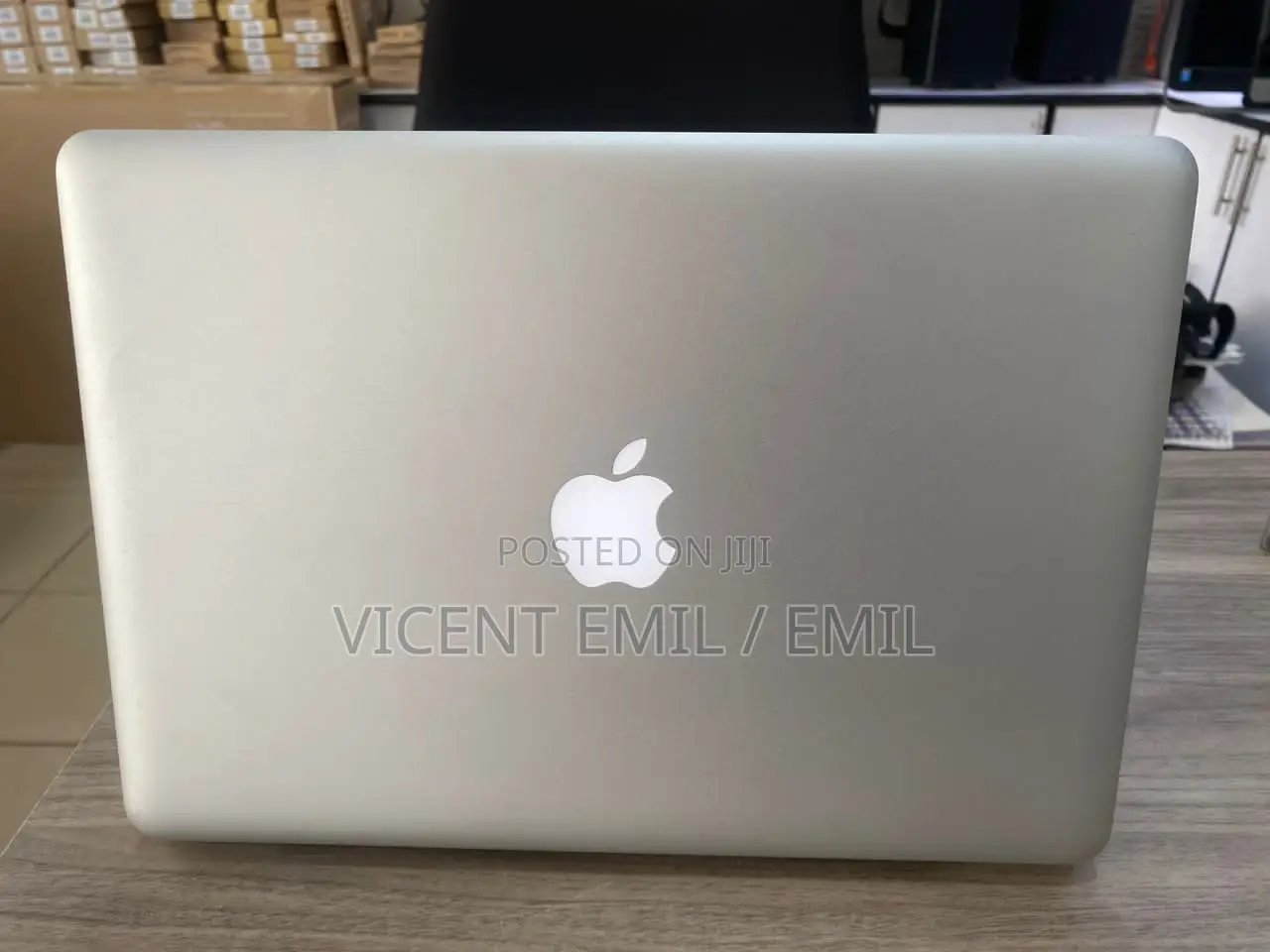 Laptop Apple MacBook Pro 4GB Intel Core I5 HDD 500GB