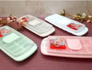 Plastic Ice Cube Tray With Lid