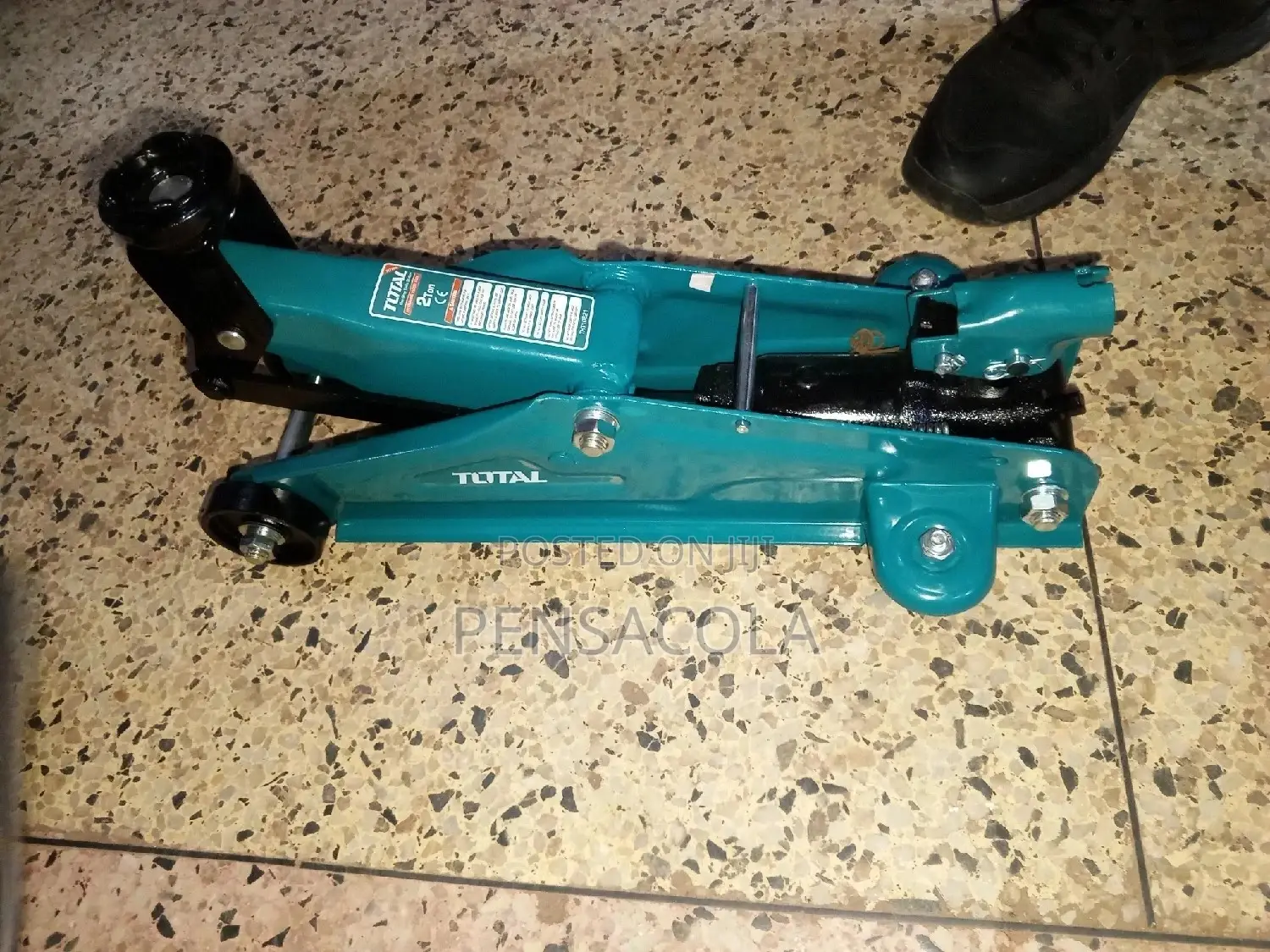Total Hydrolic Floor Jack 2ton