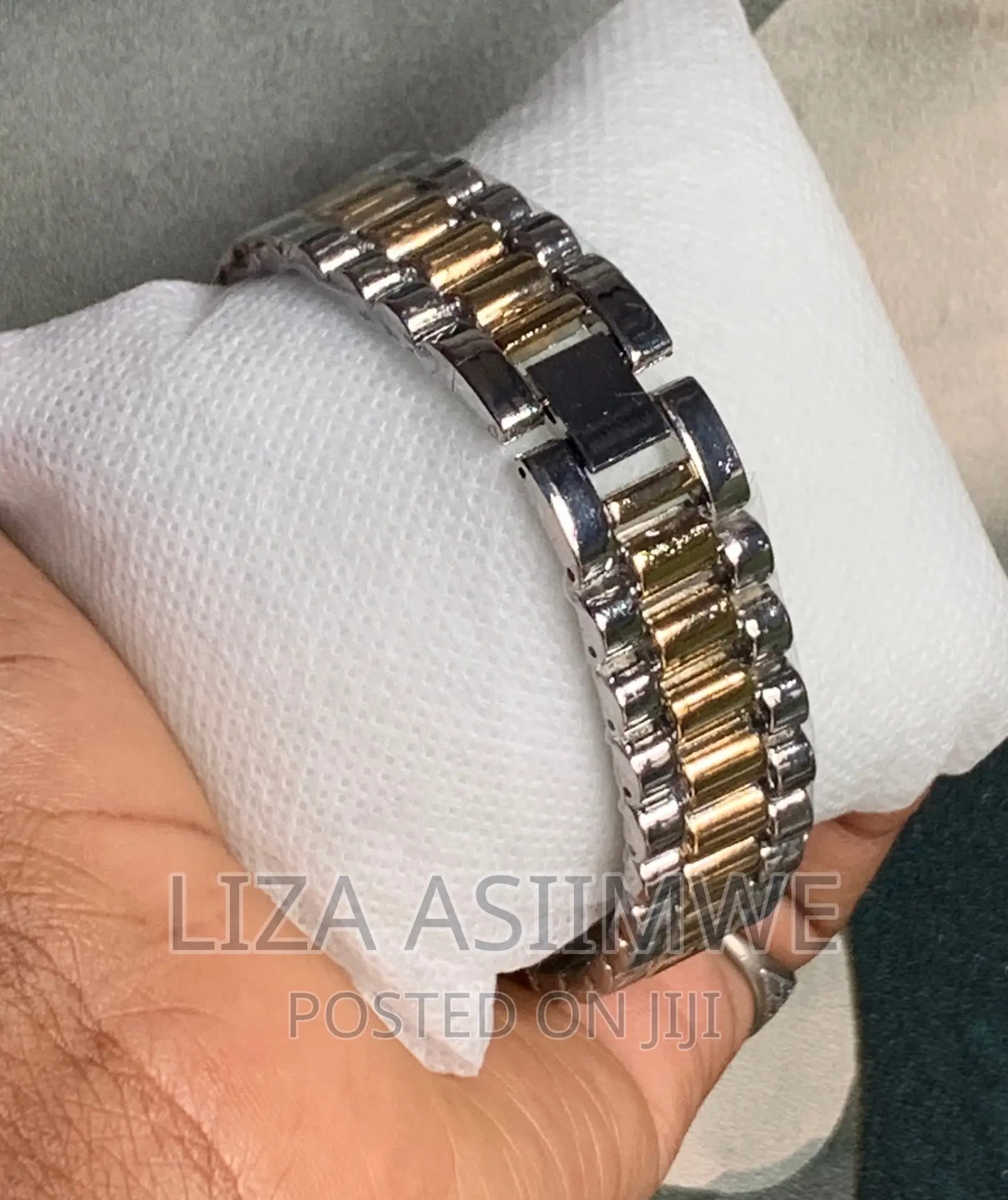Simple Lady’S Watches