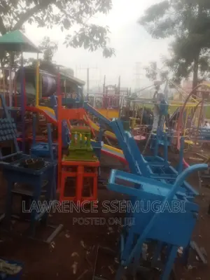 Children Pray Swings
