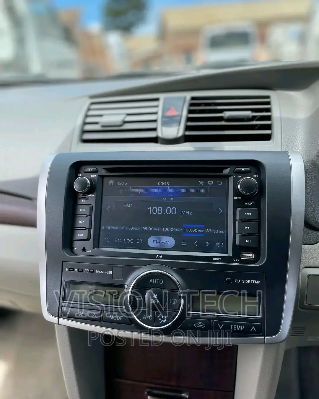 Car Universal Radio