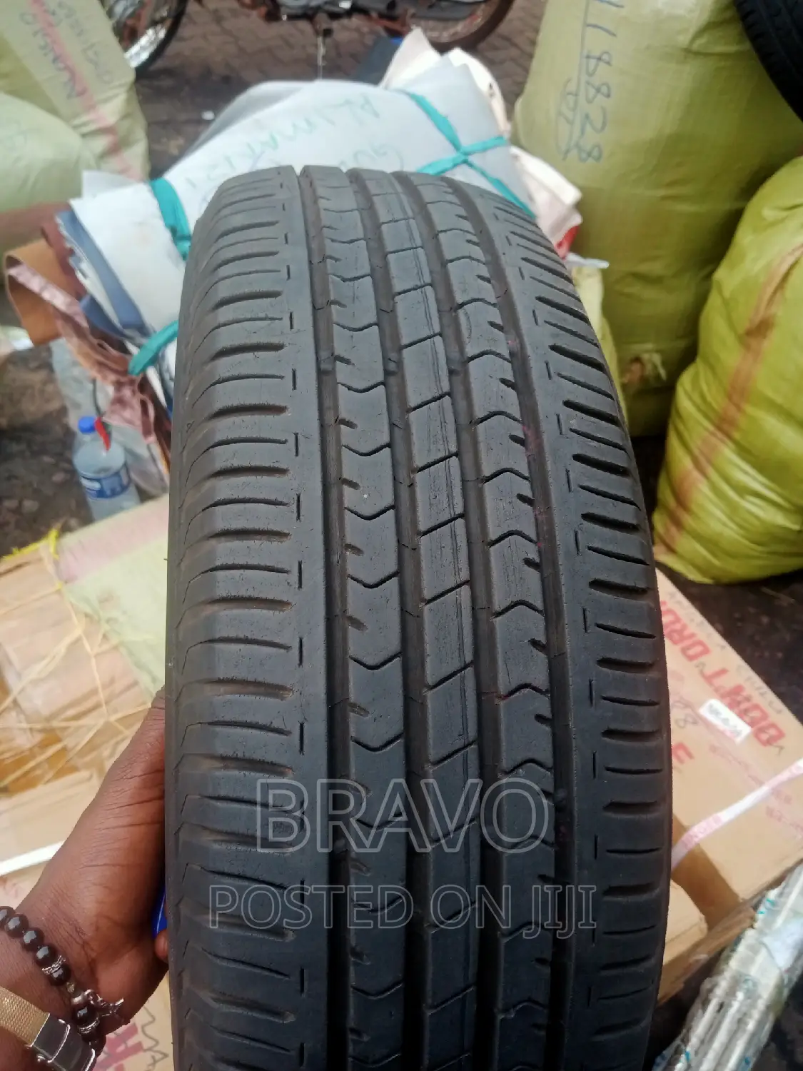 195/65r15 Used Tyres for Noah .