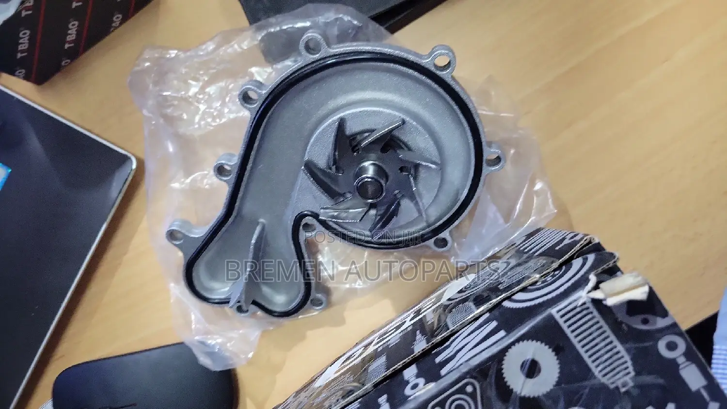 Water Pump VOLKSWAGEN Tourage Tdi, Audi Q7, Audi Q5