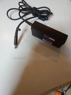 Hp Charger Big Pin