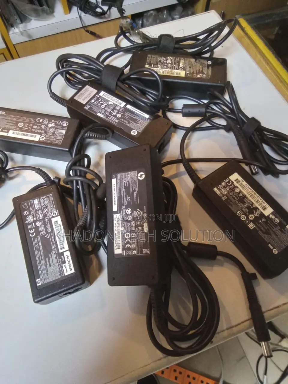 Hp Charger Big Pin