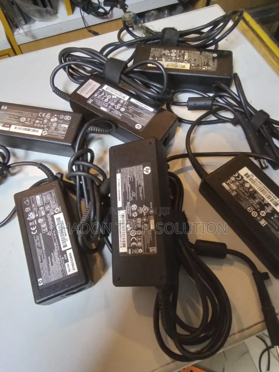 Hp Charger Big Pin