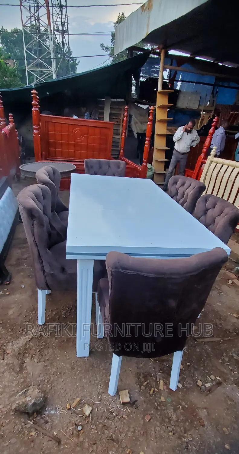 Wooden Dinning Table / 6seaters / Best / Furniture / Dining