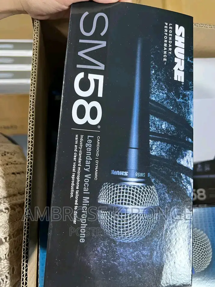 Hand-Held SHURE SM58 Professional Dynamic Microphone - Black