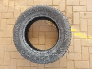 235/65r17 Jk