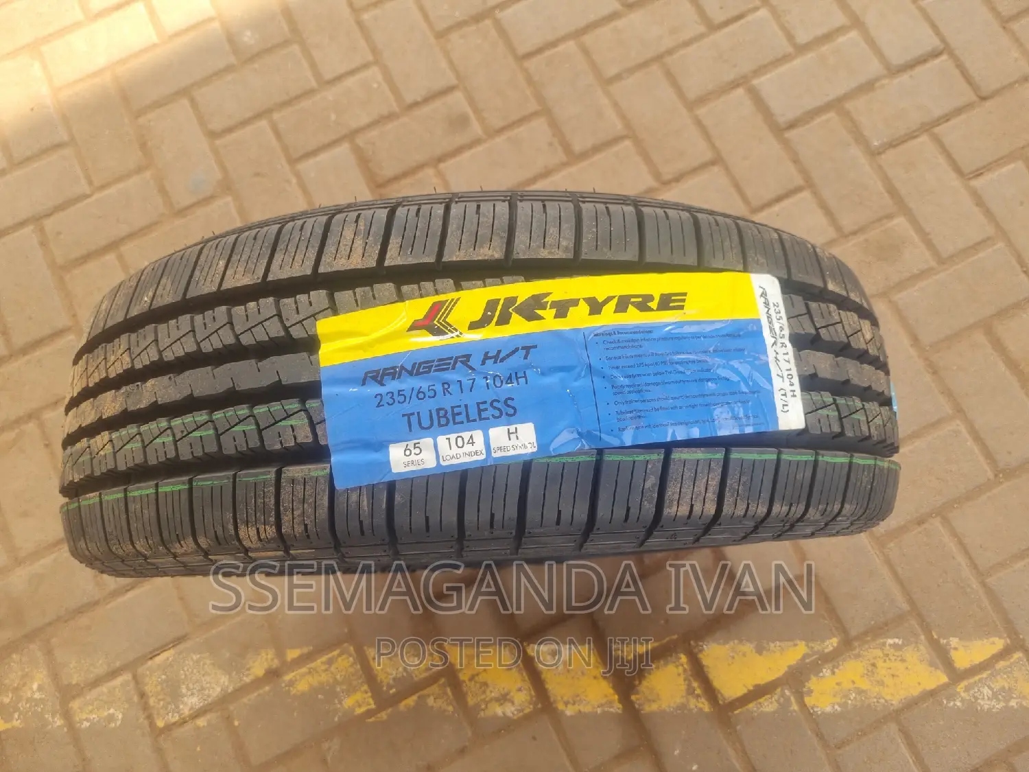 235/65r17 Jk